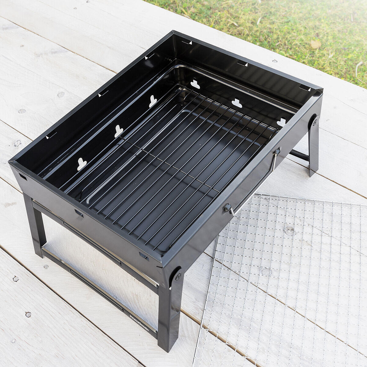 Barbacoa Plegable Portátil para Carbón BearBQ ⭐⭐⭐⭐⭐ (5/5 – 41 opiniones)