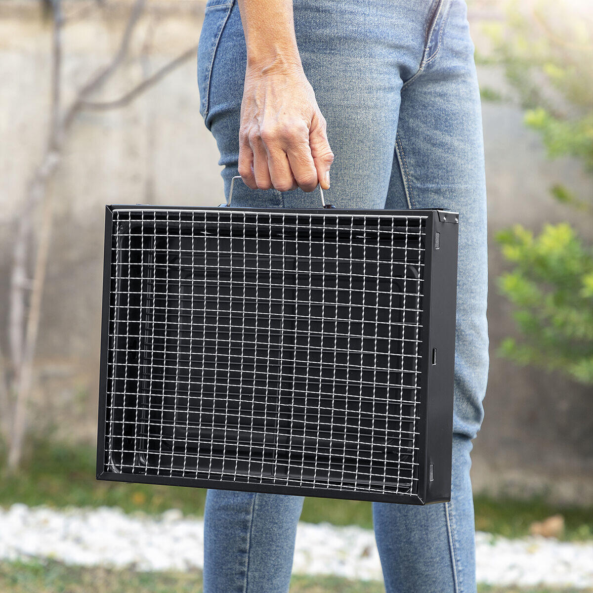 Barbacoa Plegable Portátil para Carbón BearBQ ⭐⭐⭐⭐⭐ (5/5 – 41 opiniones)